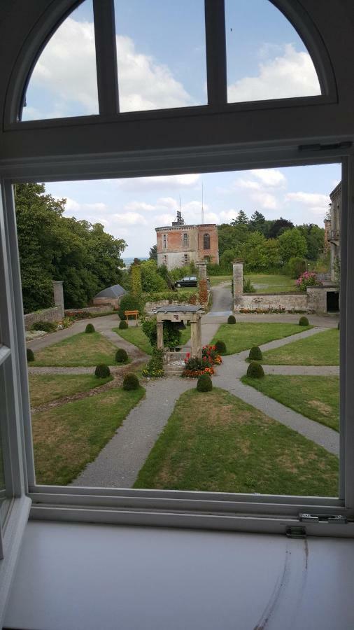 Castel Sainte Marie - Hebergement Боранг Екстериор снимка